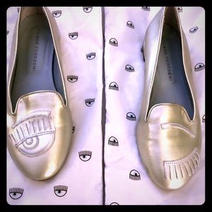 Chiara Ferragani silver smoking flats round toe
